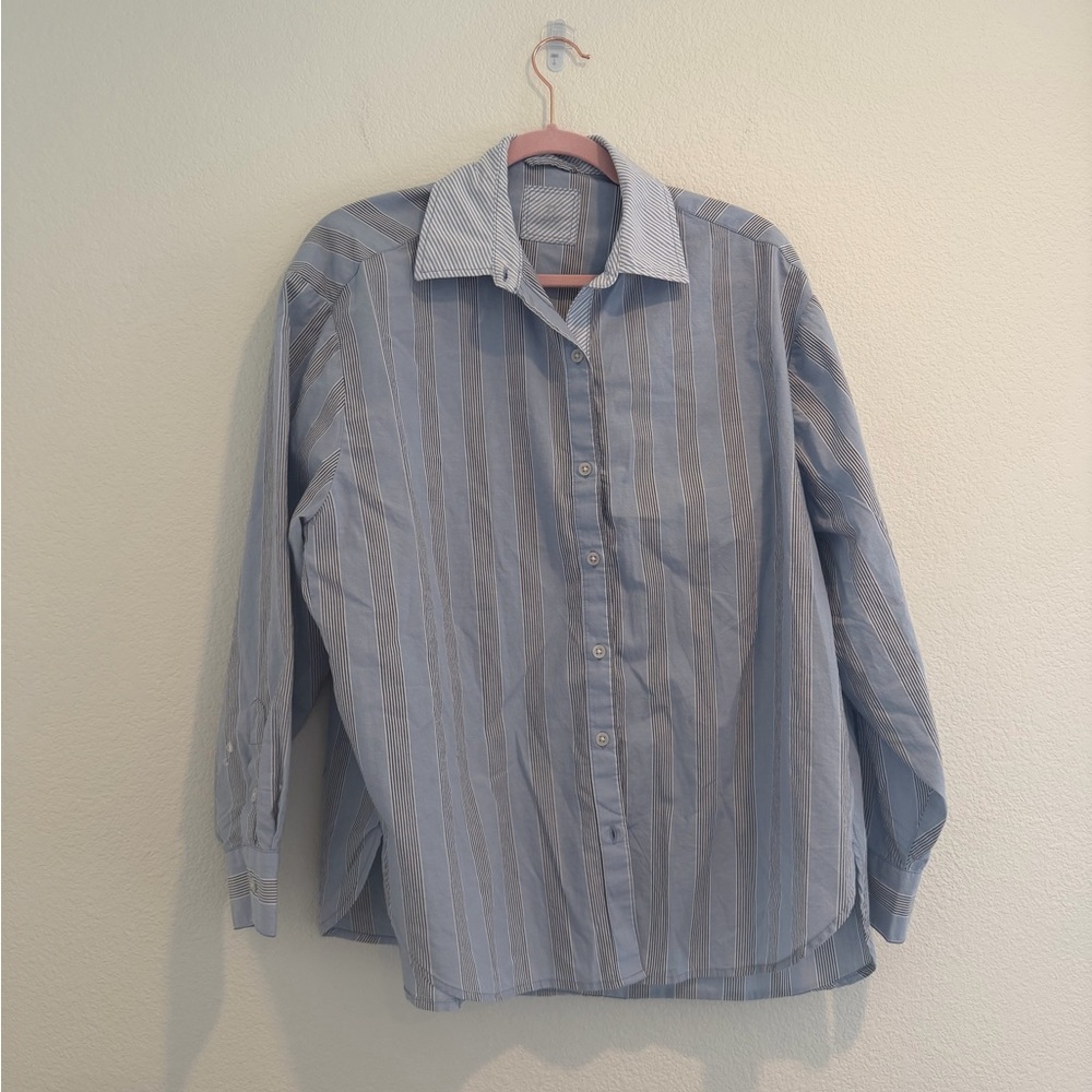 aerie - Button Down Shirt - Size XS - Blue and White